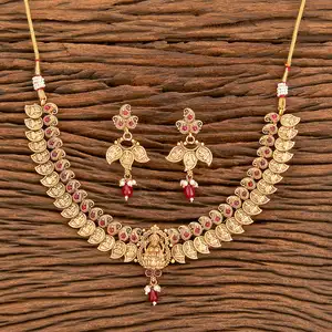 Antique Temple Necklace Set With Matte Gold Plating In Artificial Jewellery For Wedding Look