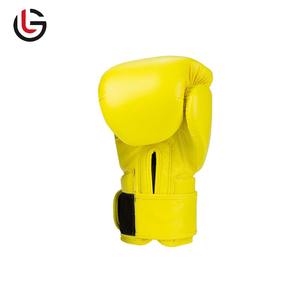 Gants de boxe en cuir Fairtex à lacets pour hommes, logo personnalisé, prix de gros du Pakistan - Product Image 2