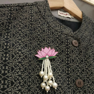 Lotus <b>Brooch</b> Festival Gifting Items Party Return Favour Sophisticated Lapel <b>Pin</b> Women Gift Wedding Jewellery Pearl <b>Brooch</b> <b>Pin</b> - Product Image 3