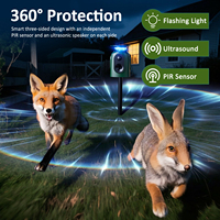 Répulsif solaire extérieur à ultrasons pour animaux avec capteur de mouvement PIR Flash de détection à 360 degrés étanche pour jardin et cour