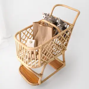 Chariot de supermarché en rotin de style créatif mini chariots de caddie chariots à poussoirs pour produits durables pour magasins et magasins