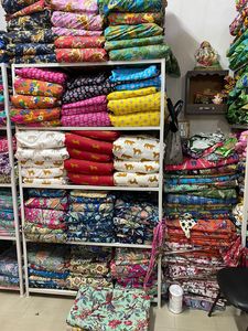 Tela para correr de algodón de alta calidad Fabricación de vestidos, Pj, Kimono Fabricación de tela para correr Yarda Tela estampada de algodón por mayorista - Product Image 6