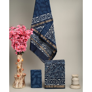 Trajes de seda pura hechos a mano con borde Zari para uso formal Impresionantes trajes de seda pura con bordes Zari para celebraciones elegantes - Product Image 4