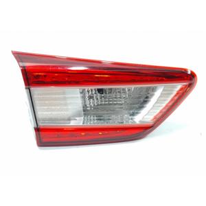 LUZ DE FRENO TRASERA IZQUIERDA INTEGRADA EN LA PUERTA SUBARU XV Series (GT) 84251-FL051 (17>) - Product Image 1