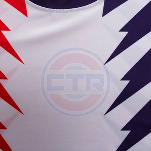 Rashguard de compresión de manga larga de alta calidad para MMA, de Spandex/Poliéster, con colores personalizables para entrenamiento deportivo - Product Image 4