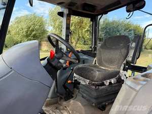 Nuevo tractor TL 90 A 2006 - Product Image 6