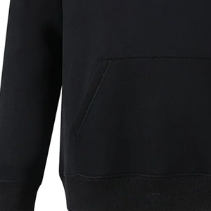 Sudadera con Capucha Personalizada con Letra Griega en Chenilla Negra Alfa, Unisex, de Felpa Premium, con Bolsillo Tipo Canguro, Cálida para Invierno, de Algodón Orgánico - Product Image 6