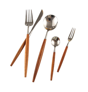 Vente en gros, cuillère à soupe en acier avec manche en bois, cuillère jetable avec couverts, les restaurants utilisent le meilleur emballage en boîte - Product Image 5