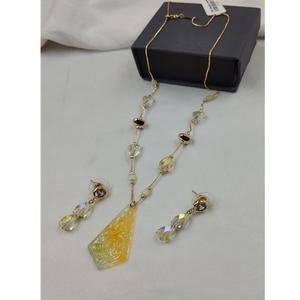 Collier à pendentif fantaisie de luxe en cristal avec chaîne en or serti de boucles d'oreilles pour la fête, parfait pour le mariage, usage quotidien pour les femmes - Product Image 1