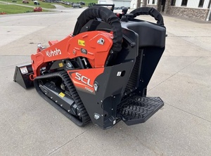 Chargeuse compacte sur chenilles Kubota SCL1000 de 1 tonne avec moteur de 25 CV pour la construction, l'agriculture et l'aménagement paysager - Product Image 4