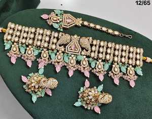 สร้อยคอชุบทองแบบโบราณพร้อมจี้ห้อยคอต่างหูและชุดเครื่องประดับงานแต่งแบบดั้งเดิมสำหรับผู้หญิง - Product Image 6