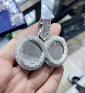 Pendentif Unique personnalisé glacé en argent Sterling 925 VVS Moissanite diamant numéro nom Logo initial pendentif Hip Hop bijoux hommes - Product Image 6