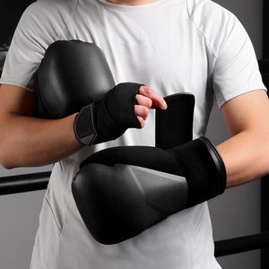 Gants d'entraînement de combat de haute qualité en cuir avec logo personnalisé Vente entière personnalisée Entraînement Kick Thai Muay Sparring Punching Gloves - Product Image 3