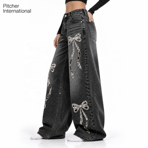 Wholesale womens jeans Mom jeans Vintage wash jeans Private Label Supplier for US Boutique Brands Bulk - Product Image 2