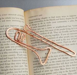 Regalos Marcapáginas de metal Hecho a mano Acabado en oro rosa Marcapáginas de metal duraderos Superficie brillante que garantiza que no haya daños - Product Image 4