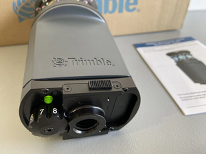 Prisma Trimble MT1000 ActiveTrack para estaciones totales robóticas de las series S, SPS, RTS, compatible con datos Trimble TSC3 y General Survey Perpetual - Product Image 2