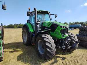 Tracteur Deutz Fahr Agrotron 6185 TTV prêt à l'emploi, 85 CV, 4 roues motrices avec pompe à vendre, optimisé pour le labour, la plantation et les opérations agricoles - Product Image 5