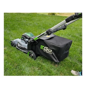 Compre un nuevo cortacésped Ego Power+ 1000 LM2236SP con sistema de cuchillas múltiples Select Cut que se pliega fácilmente para un almacenamiento rápido. - Product Image 1