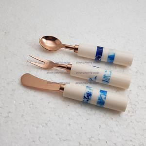 Brillante Acero inoxidable personalizado con cubiertos dorados y resina/mango de mármol para cocina hoteles restaurante Navidad cubiertos de lujo - Product Image 3