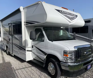 Autocaravanas Coachmen Leprechaun Clase C Usadas en Venta para Campamentos Familiares y Viajes por Carretera, Precio Nuevo - Product Image 2