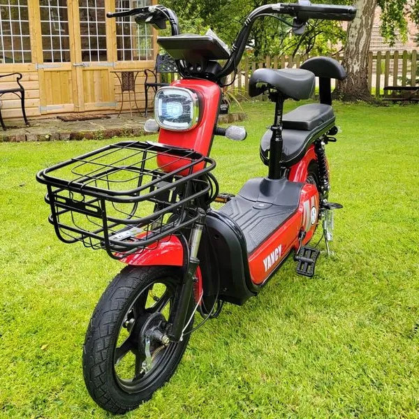 Calidad New ROAD LEGAL Bicicleta eléctrica de dos asientos Moto Ciclomotor Scooter sin licencia necesaria Para la venta