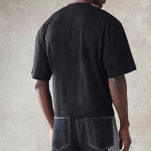Alta calidad Casual 330 Gsm peso pesado algodón recortado Boxy estilo hombres camiseta logotipo personalizado gota hombro hombres camiseta de gran tamaño - Product Image 2