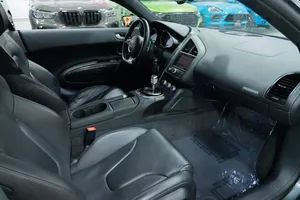 ใช้แล้ว2017 Audi R8 5.2 V10 - Product Image 6