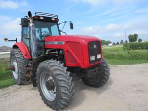 Tractor Massey Ferguson 4610M 2016 - Utilidad Robusta, Eficiencia Premium para la Cosecha de Maíz y Yuca - Product Image 6