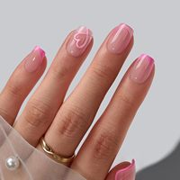 Faux Ongles à Presser A Little Romance Courts Carrés French Manucure 32 Pièces Durables 4 Semaines Qualité Salon Naturel Vente en Gros