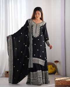 Presentamos un nuevo conjunto reversible de boda informal/Diwali Top Palazzo y Dupatta con trabajo de secuencia de bordado pesado completamente cosido - Product Image 1