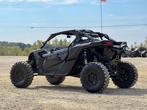 <span class=keywords><strong>2023</strong></span> Can-Am <span class=keywords><strong>Maverick</strong></span> <span class=keywords><strong>X3</strong></span> X RS Turbo RR con Smart-Shox Industrial/Herramientas de montaje de bricolaje Soporte OEM personalizable - Product Image 1