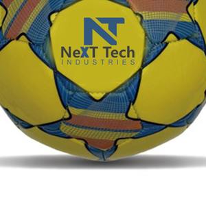 Balón de entrenamiento de fútbol de Next Tech Industries Material de PU para fines de entrenamiento con diseño personalizado y logotipo personalizado - Product Image 6