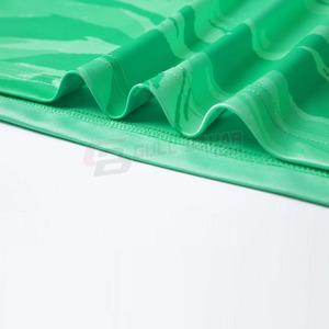 Ensemble de maillots de football professionnels pour hommes 2026 – Personnalisable avec numéro et nom imprimés, respirant, séchage rapide, manches courtes pour la saison estivale - Product Image 4