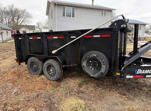 Usado 2023 Diamond C 207 Volquete - Product Image 3