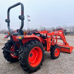 Precio bajo de segunda mano para 4WD 854 Farm Tractor 70HP con motor y caja de cambios de alta productividad - Product Image 3