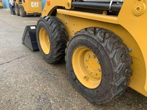 Factory Direct Caterpillar Cat Skid Steer Loader 4 Ton 92KW Engine USA - Product Image 6