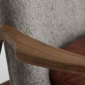 Sillón Acolchado Moderno y Minimalista de Aarhus con Estructura de Madera de Teca Sólida para Sala de Estar, Dormitorio o Uso en Hoteles - Product Image 5