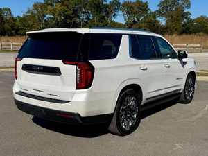 Yukon Denali Ultimate 2024, SUV 4x4, Limpio, Confiable, Precio Justo, con Potente Motor V8 de 6.2L y Transmisión Automática de 10 Velocidades - Product Image 2