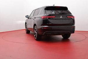 MITSUBISHI OUTLANDER SUV ES S-AWC 2022 d'occasion, très propre, prêt à la vente - Product Image 5
