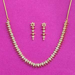 Conjunto de collar delicado CZ hecho a mano, joyería fina chapada en oro de la India, hecho de latón y aleación de zinc, cadena de hoja esmeralda de estilo bonito - Product Image 1