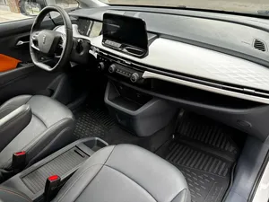 NEAT 2023, Bestune NAT 53 kWh, faible kilométrage, transmission automatique, toit ouvrant panoramique, éclairage LED, feux diurnes LED - Product Image 5