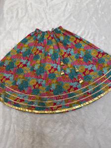 Lehenga Choli traditionnel en coton pour filles, longueur ras du sol, avec dupatta extensible, idéal pour les fêtes, les mariages et les occasions festives - Product Image 2