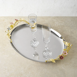 Plateau de service à poignée décorative Plateau rectangulaire en argent avec accents de fleurs dorées et blanches - Product Image 2