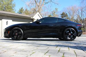 2023 Jaguar F-Type R - Dynamic Coupé Gasolina Bajo Kilometraje - Product Image 2