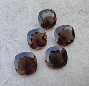 Cojín cuadrado de cuarzo ahumado 100% Natural de alta calidad, corte facetado, calibrado, venta al por mayor, piedras preciosas, venta al por mayor, OEM - Product Image 4