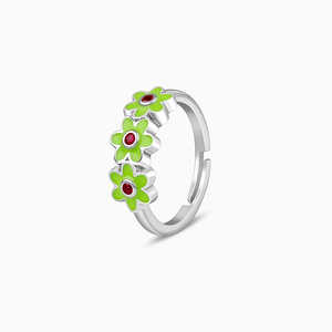 Anillo Triple Bloom Kids en Plata para Jóvenes Fashionistas - Product Image 3