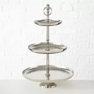 Soporte para servir pasteles ovalados con acabado antiguo hecho a mano, 3 niveles, niquelado, Ideal para uso en el hogar, Hotel y pastel de cumpleaños - Product Image 1