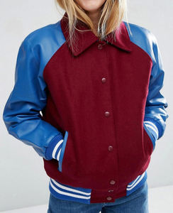 Chaqueta universitaria de béisbol de manga larga para mujer, chaqueta universitaria de moda con cuello vuelto y logotipo bordado personalizado - Product Image 4