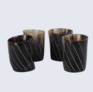 Verre court à boire en corne de buffle de haute qualité pour boire un produit en verre à corne polie écologique d'Inde - Product Image 5