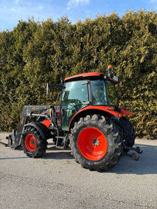 รถแทรกเตอร์ Kubota M4072 แค็บ 74 แรงม้า ขับเคลื่อน 4 ล้อ ดีเซล พร้อมห้องโดยสารและที่ตักด้านหน้า ราคาโรงงาน รถแทรกเตอร์อเนกประสงค์สำหรับการเกษตร ขาย - Product Image 4